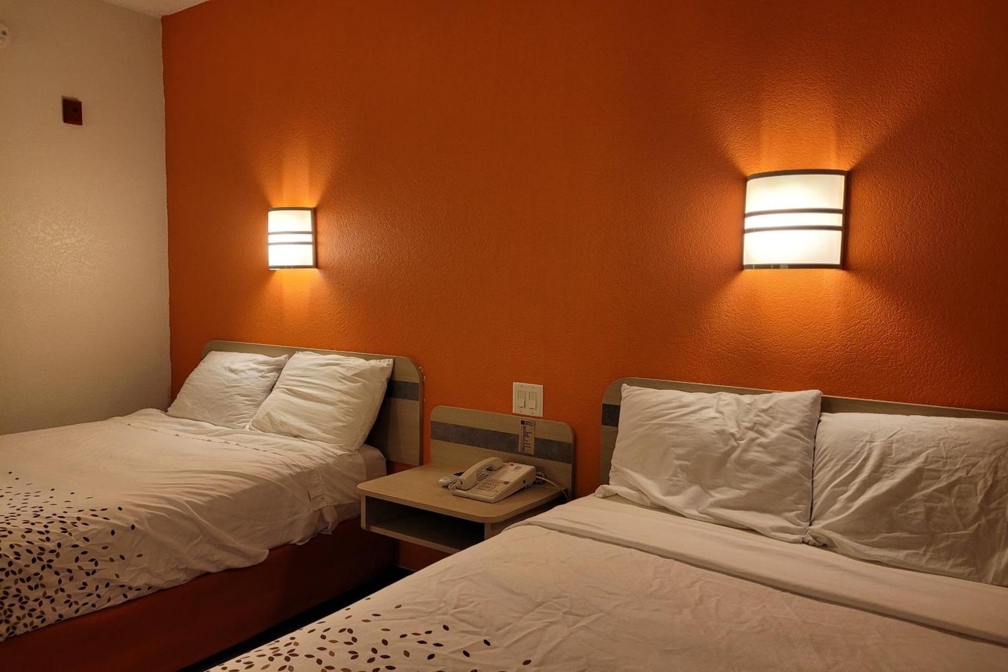 Modern Stay 39 Lakeview By Oyo Minonk Extérieur photo