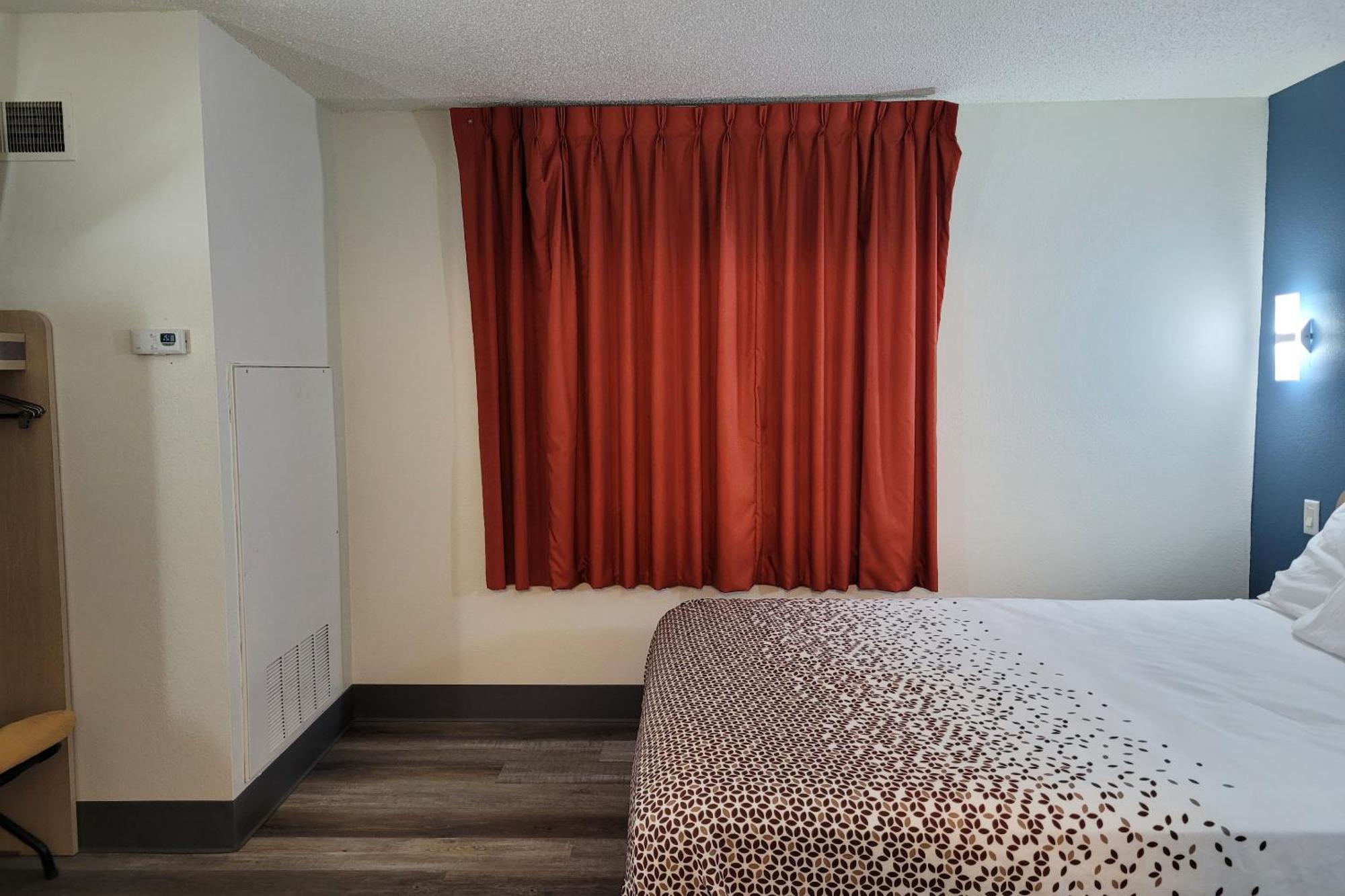 Modern Stay 39 Lakeview By Oyo Minonk Extérieur photo